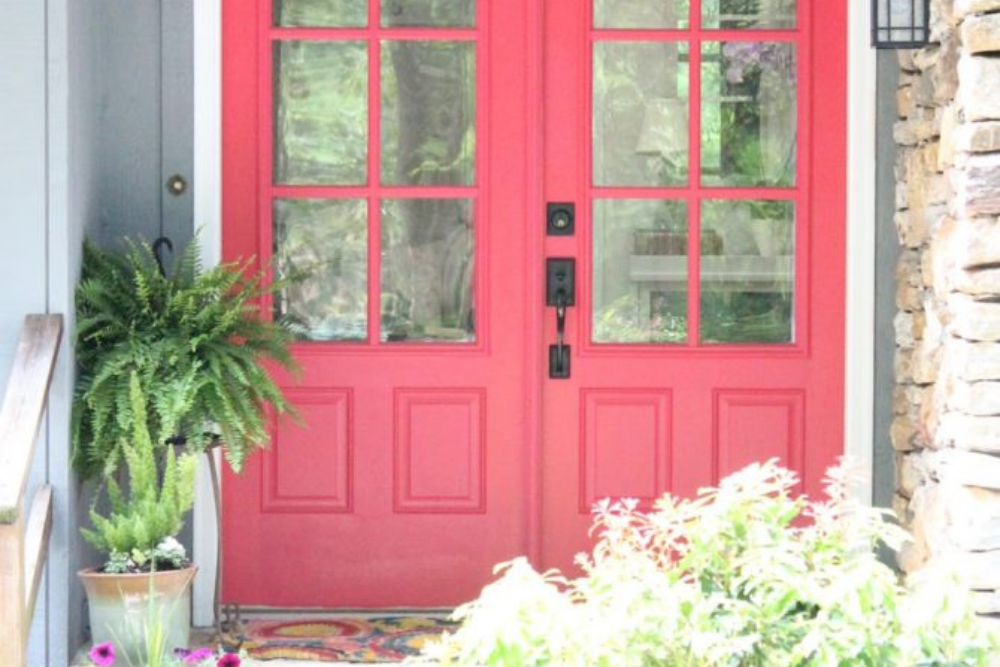 DIY How To - Paint Your Front Door A Bright Colour
